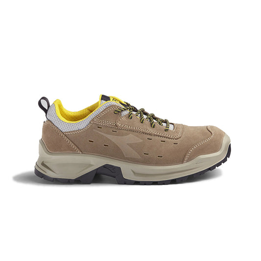 DIADORA COUNTRY LOW S1P SRC