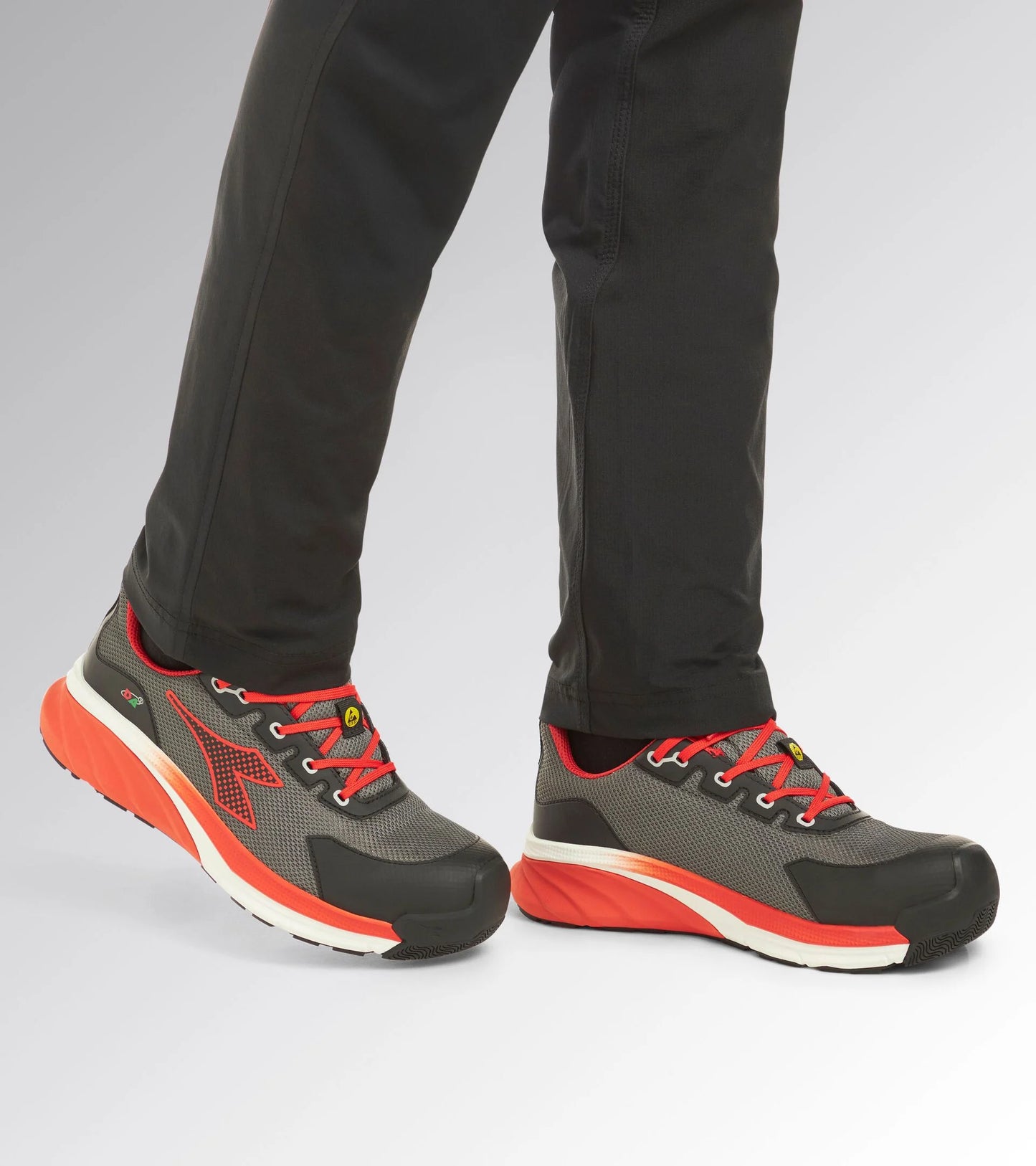 DIADORA VORTEX DA2 LOW S1PS SC SR HRO ESD