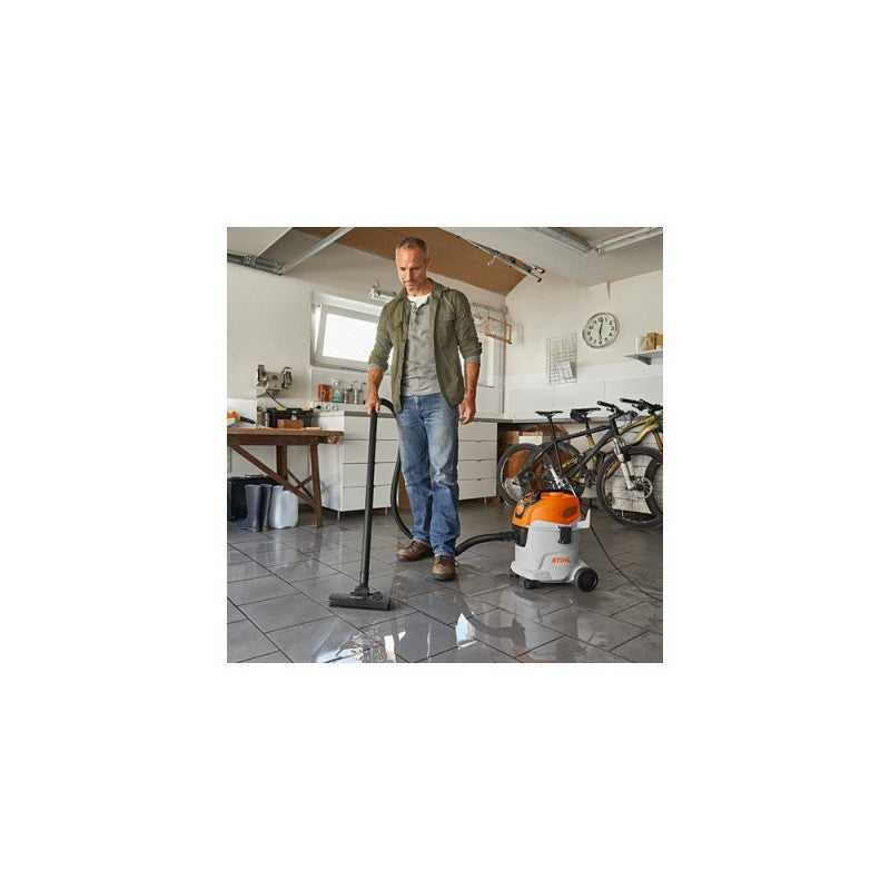 STIHL SE 33  Aspiratore a Secco e Umido