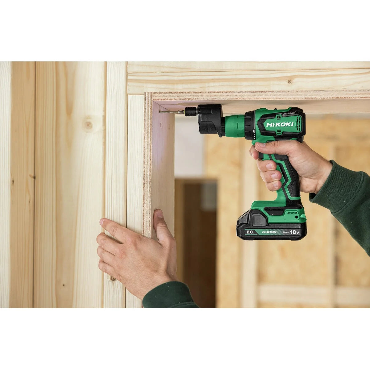 HIKOKI Trapano avvitatore a batteria DS18DDQWRZ +2 Batterie + Accessori