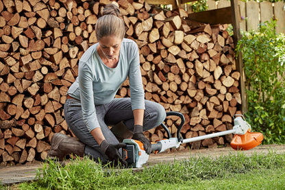 STIHL decespugliatore FSA 57 + AK 10