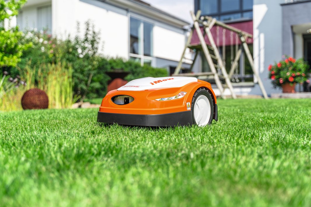 STIHL ROBOT Tosaerba RMI 422
