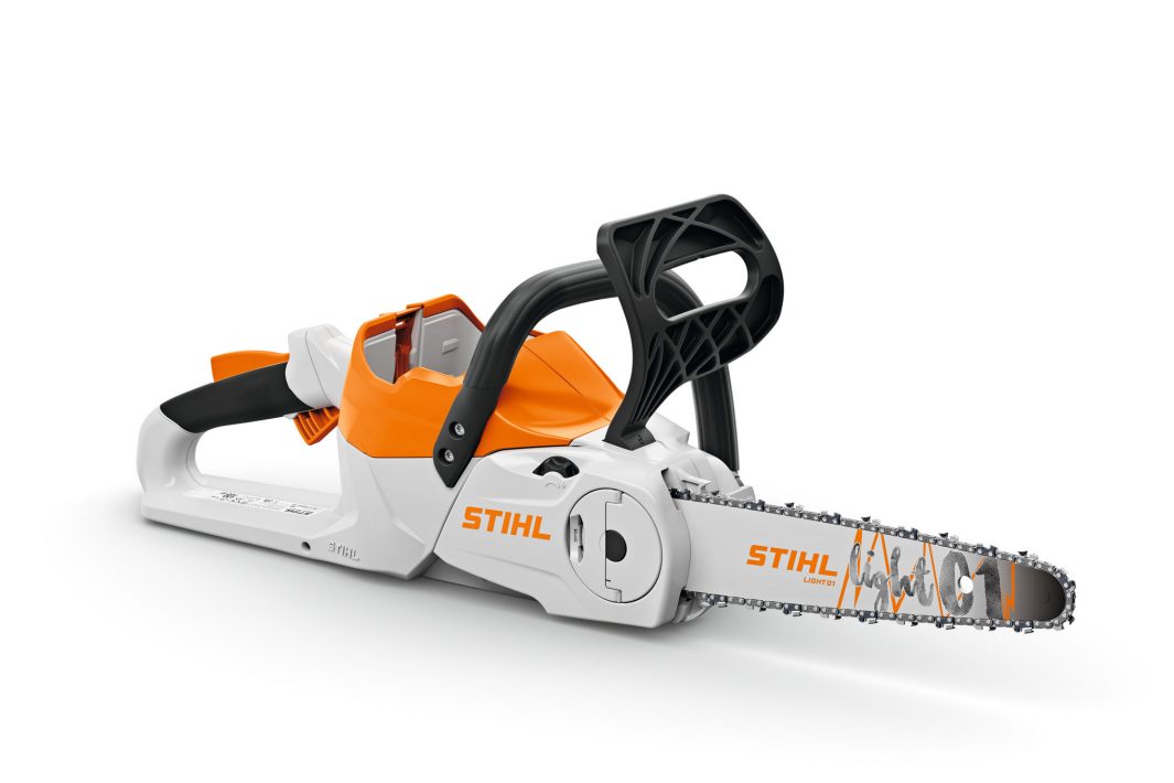 STIHL Motosega MSA 70 C-B con batteria AK 30 e caricatore AL 101