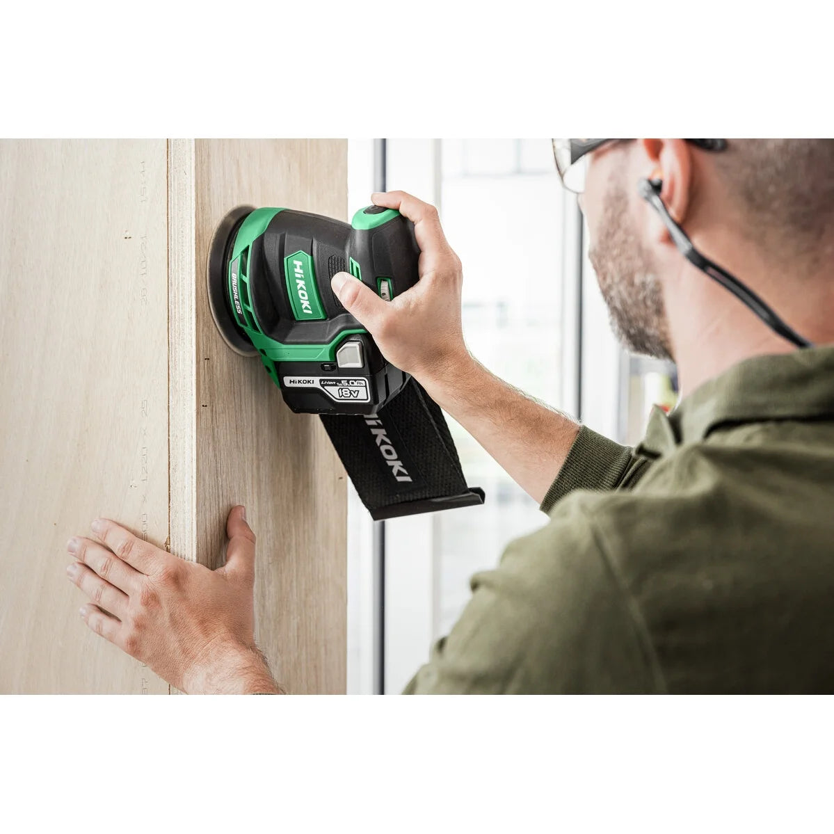 HIKOKI Levigatrice roto-orbitale a batteria SV1813DAW2Z - 18 V - versione solo corpo macchina